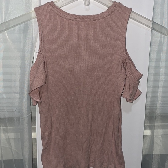 american eagle open shoulder top - Picture 4 of 4